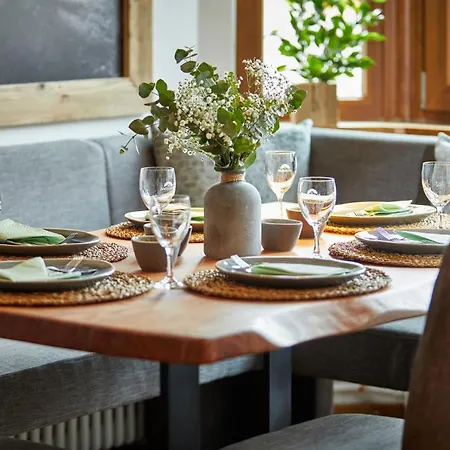 ألبيس فيرينفونونغ شقة *