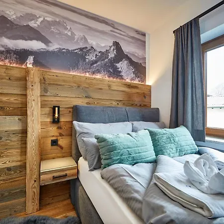 Apartment Alpis *