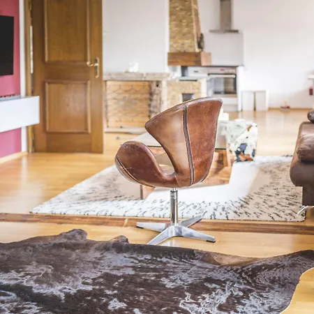 ألبيس فيرينفونونغ *